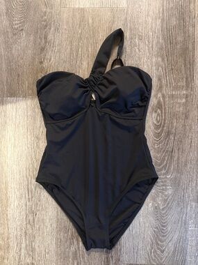 LOFT Black One-Shoulder Ruched Cutout One-Piece Swimsuit
